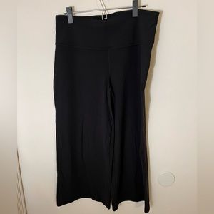 Athleta Elation Wide Crop Pant XL